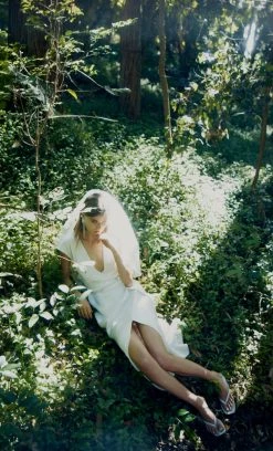 Bec&Bridge THE DREAMER WRAP DRESS - IVORY Dresses