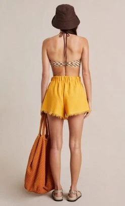 Bec&Bridge Bottoms XAVIER SHORT - MARIGOLD