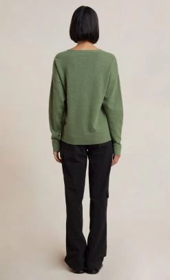 Bec&Bridge JODIE V NECK JUMPER - SAGE Tops