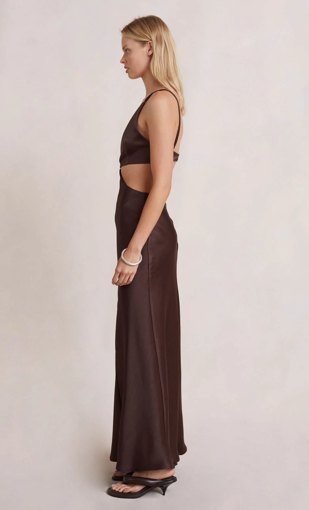 Bec&Bridge NEW FELIX V MAXI DRESS - CHOCOLATE 4 Bec&Bridge NEW FELIX V MAXI DRESS - CHOCOLATE
