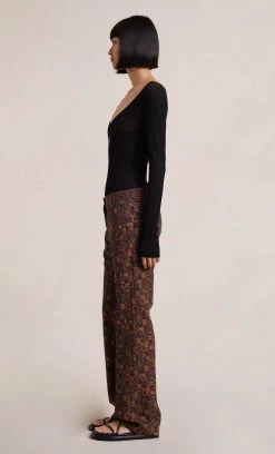 Bec&Bridge ALLY KNIT LONG SLEEVE TOP - BLACK 6 Bec&Bridge ALLY KNIT LONG SLEEVE TOP - BLACK