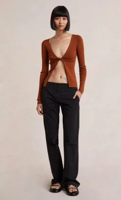 Bec&Bridge NEW ANA KNIT LONG SLEEVE TWIST TOP - RUST