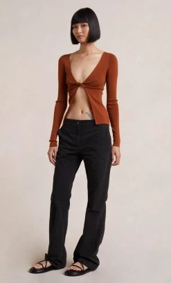 Bec&Bridge NEW ANA KNIT LONG SLEEVE TWIST TOP - RUST 10 Bec&Bridge NEW ANA KNIT LONG SLEEVE TWIST TOP - RUST