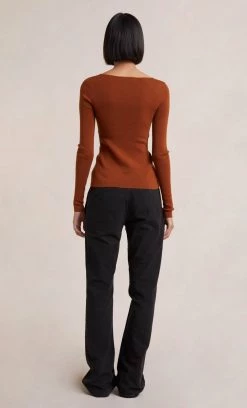 Bec&Bridge NEW ANA KNIT LONG SLEEVE TWIST TOP - RUST 12 Bec&Bridge NEW ANA KNIT LONG SLEEVE TWIST TOP - RUST